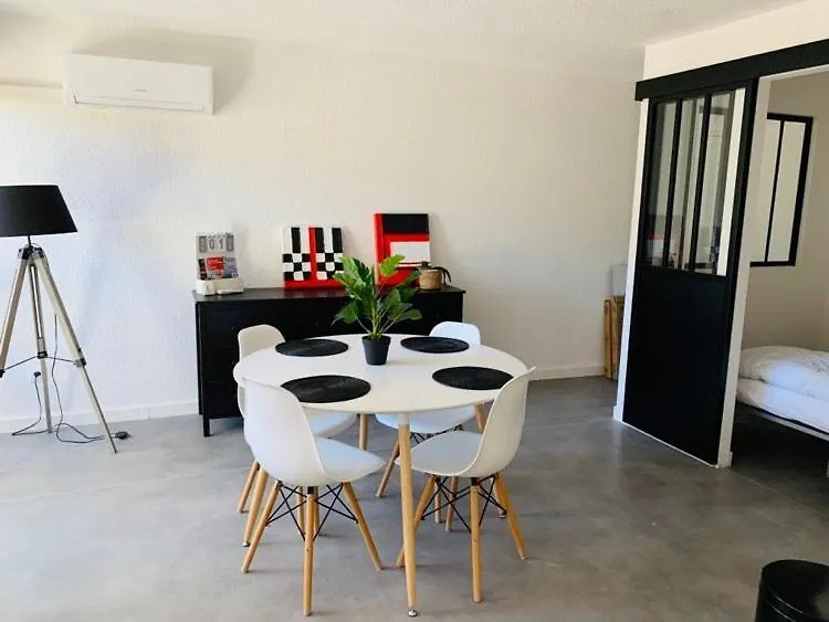 Appartement Les Baux-De-Provence Pour 4 Personnes