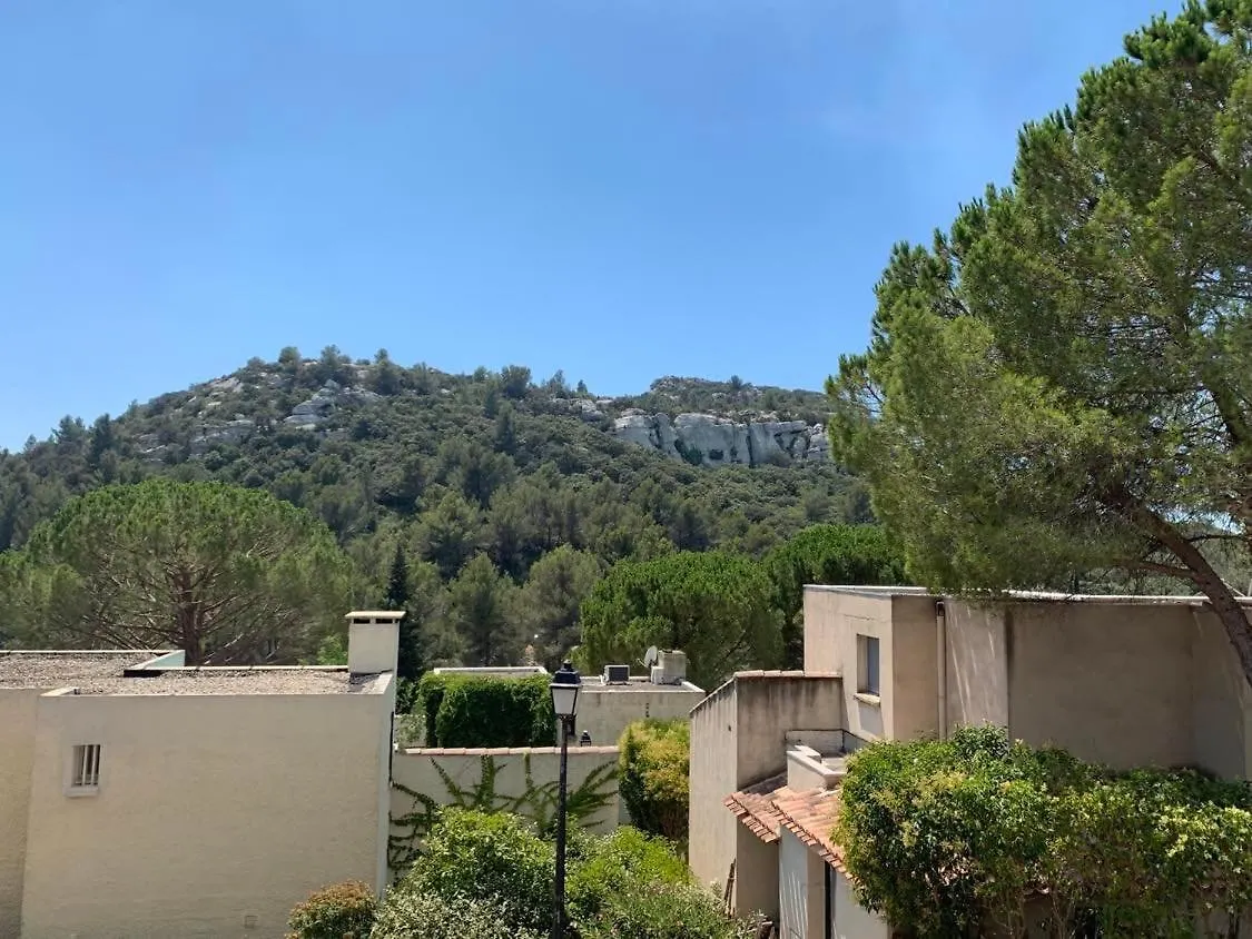 Appartement Les Baux-De-Provence Pour 4 Personnes 0*,  France